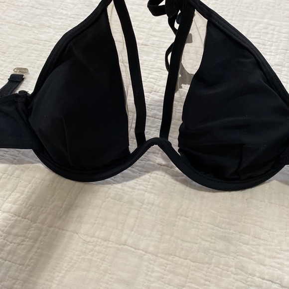 W Wire Curved Underwire Black Bikini Top Unknown Brand size small padded halter - Picture 2 of 5